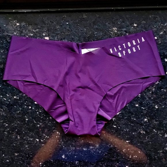 Victoria's Secret sport purple seamless hipster panty underwear size M